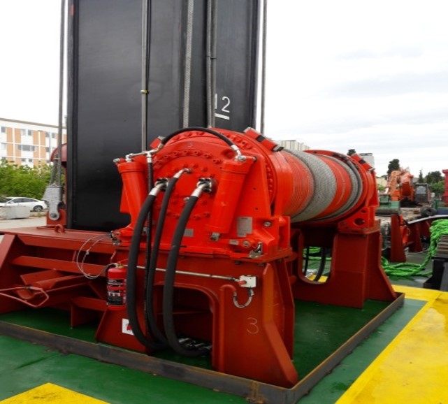 Deniz Üstü Kazıcı (Backhoe Dredger) Hagglunds Tambur Tahrik Sistemi